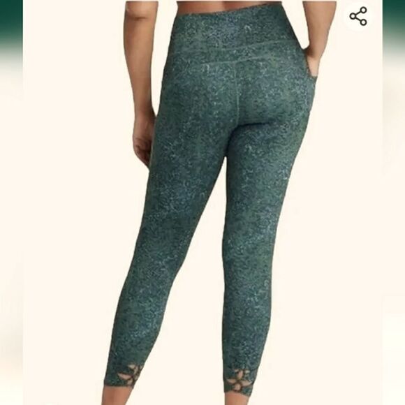 All in Motion Women's Contour Flex Lace-Up Leggings sz Sm - Picture 2 of 13